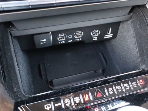 Used 2024 Jeep Grand Wagoneer Series II w/ Convenience Group III AWD/4WD image 21