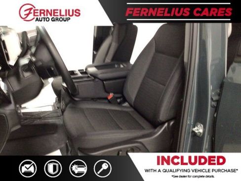 Used 2025 Chevrolet Silverado 1500 LT AWD/4WD image 17