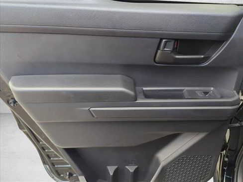 Certified 2025 Toyota Tacoma SR AWD/4WD image 23
