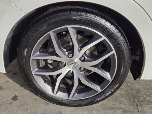 Used 2020 Acura ILX w/ Premium Package image 9