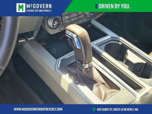 Used 2015 Ford F150 King Ranch w/ Equipment Group 601A Luxury AWD/4WD image 26