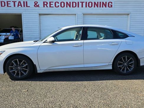 Used 2021 Honda Accord EX-L image 6