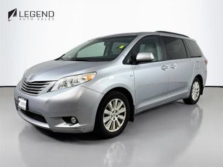 Used 2016 Toyota Sienna XLE w/ XLE Navigation Package AWD/4WD video 1