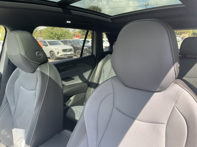 New 2026 Volkswagen Tiguan SE R-Line AWD/4WD image 10