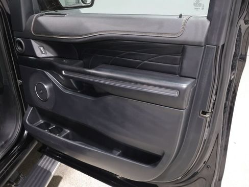 Used 2019 Ford Expedition Platinum AWD/4WD image 27