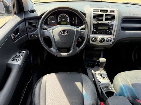 Used 2008 Kia Sportage EX w/ Luxury Pkg FWD image 14