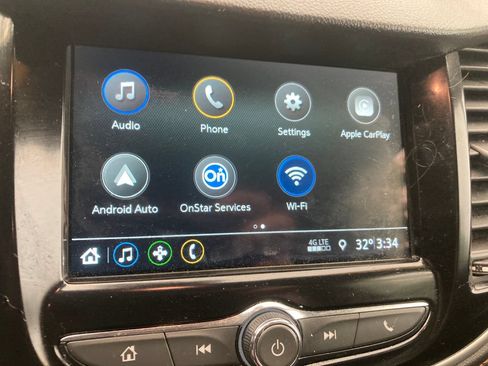 Used 2019 Chevrolet Trax LT w/ LT Convenience Package AWD/4WD image 23
