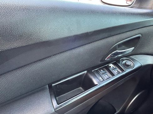 Used 2014 Chevrolet Cruze LTZ w/ Sun, Sound and Sport Package FWD image 28