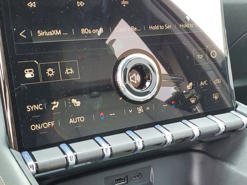 New 2026 GMC Terrain AT4 w/ Technology Package II image 17