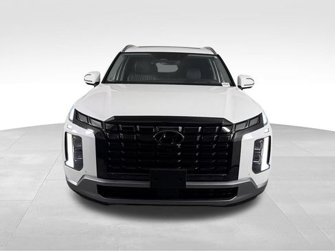 Used 2023 Hyundai Palisade Limited FWD image 4
