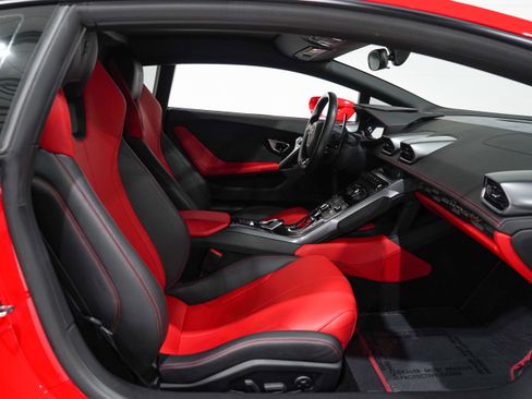 Used 2015 Lamborghini Huracan LP 610-4 AWD/4WD image 16