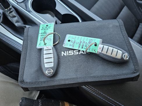 Used 2017 Nissan Maxima 3.5 S image 58