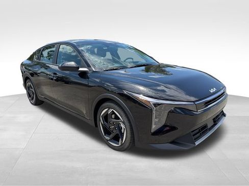 New 2026 Kia K4 EX FWD image 1
