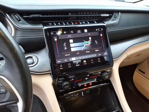 Used 2021 Jeep Grand Cherokee L Limited w/ MOPAR Finishing Package image 22