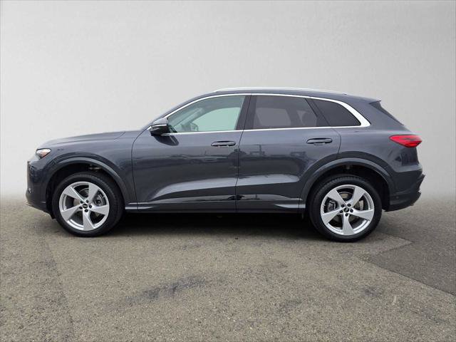 Certified 2025 Audi Q5 Premium w/ Premium Plus AWD/4WD image 6