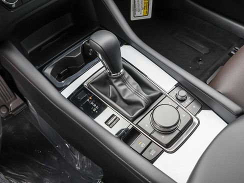 New 2026 MAZDA MAZDA3 2.5 Turbo Sedan w/Premium Plus image 34