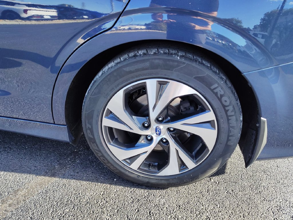 Used 2023 Subaru Legacy AWD/4WD image 8