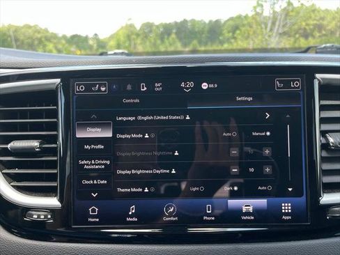 Certified 2023 Chrysler Pacifica Touring-L FWD image 31