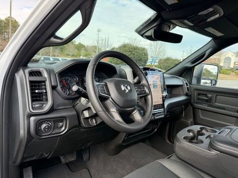 New 2026 RAM 2500 Tradesman AWD/4WD image 16
