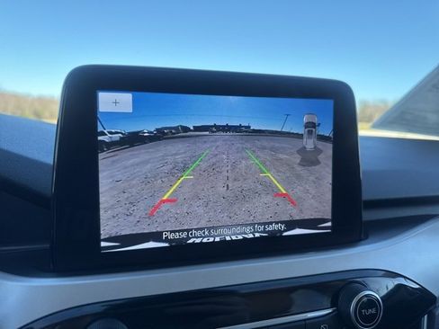 Used 2021 Ford Escape SEL image 15