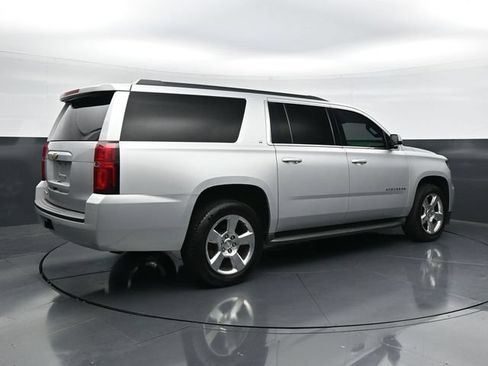 Used 2016 Chevrolet Suburban LT AWD/4WD image 2