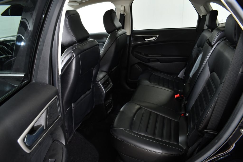 Used 2023 Ford Edge SEL w/ Convenience Package AWD/4WD image 16