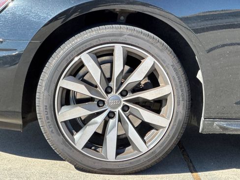 Used 2021 Audi A4 2.0T Premium Plus AWD/4WD image 27