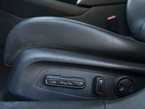 Used 2025 Honda Accord EX-L image 41