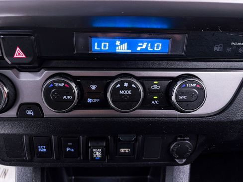 Used 2023 Toyota Tacoma SR5 image 25