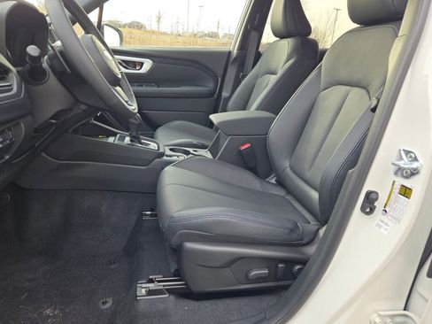 New 2025 Subaru Forester Limited image 22