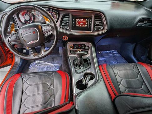 Used 2017 Dodge Challenger SXT w/ Cold Weather Group image 17