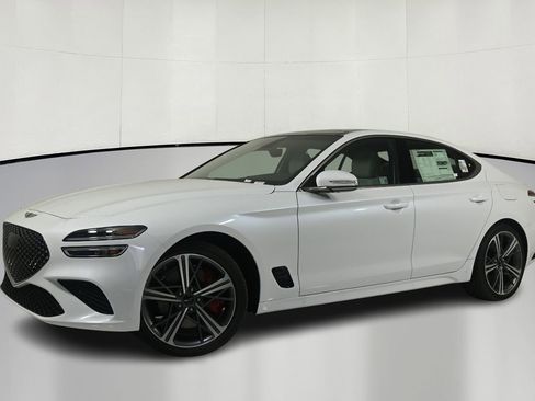 Used 2025 Genesis G70 2.5T w/ Sport Prestige Package RWD image 3