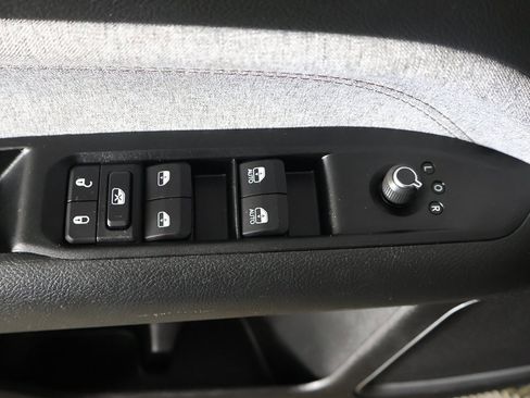 Used 2022 Jeep Compass Latitude image 35