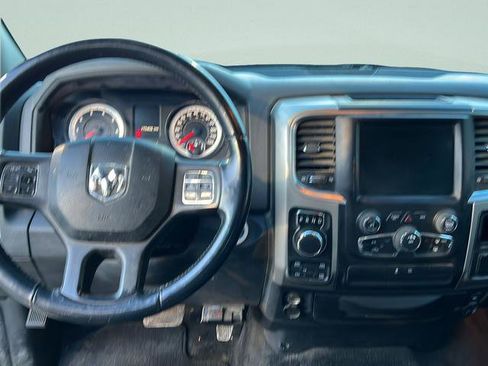 Used 2014 RAM 1500 Big Horn image 26