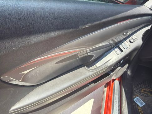 Used 2013 Chevrolet Camaro SS RWD image 12