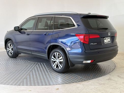 Used 2016 Honda Pilot EX image 3