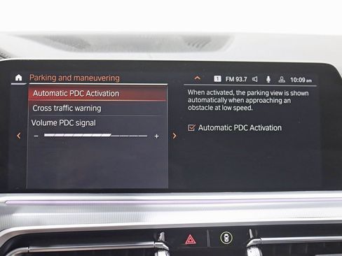 Used 2022 BMW X6 xDrive40i w/ M Sport Package image 23