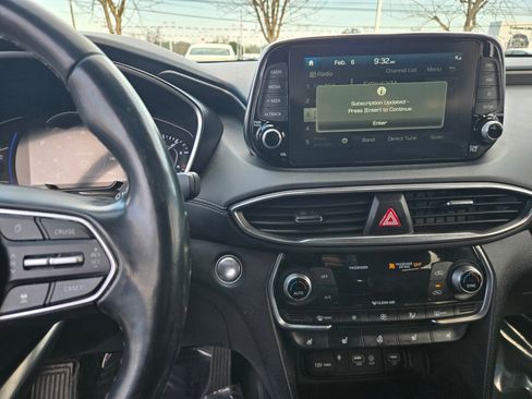 Used 2020 Hyundai Santa Fe Limited image 14