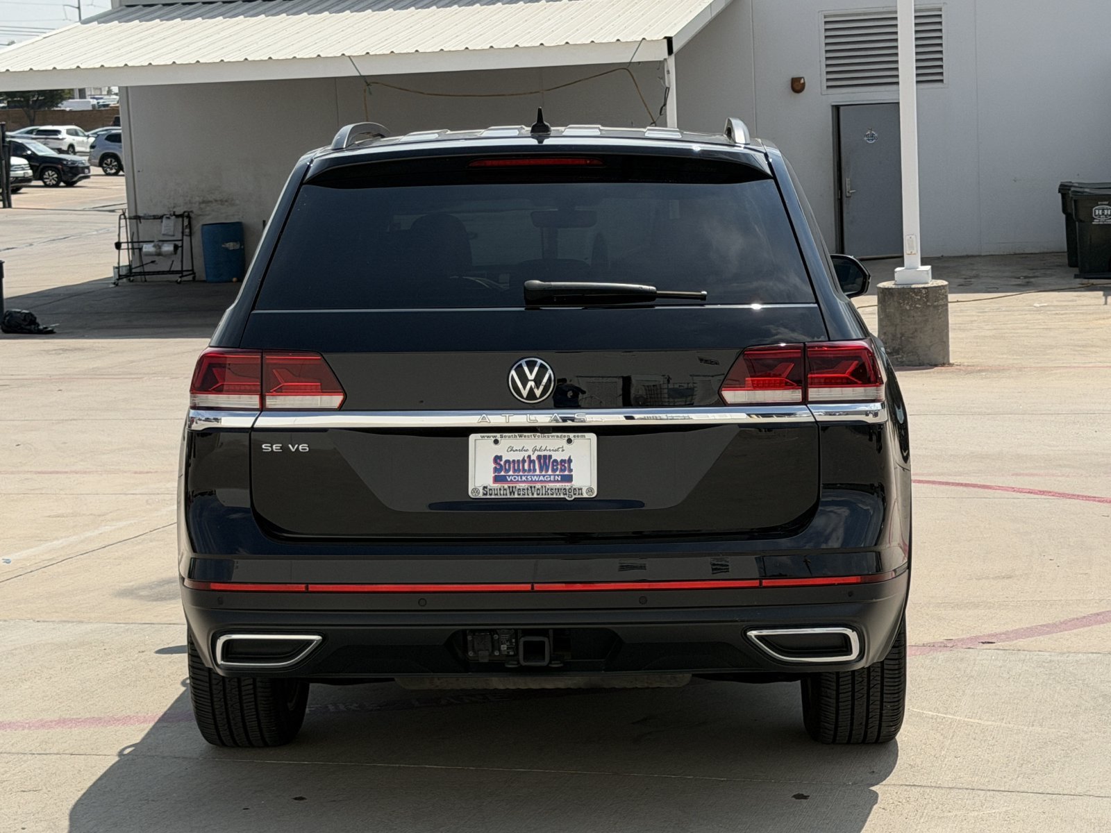 Used 2023 Volkswagen Atlas SE w/ Panoramic Sunroof Package FWD image 5