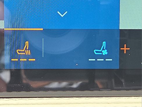 New 2025 Lincoln Corsair Grand Touring w/ Equipment Group 301A image 17