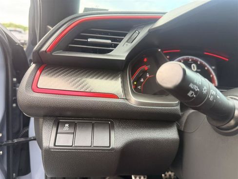 Used 2019 Honda Civic Type R image 23