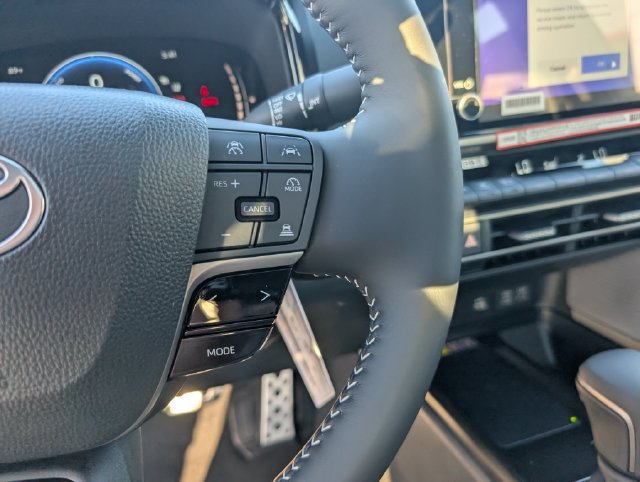 New 2026 Toyota Camry SE FWD image 22