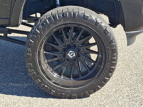 Used 2023 RAM 2500 Limited AWD/4WD image 29