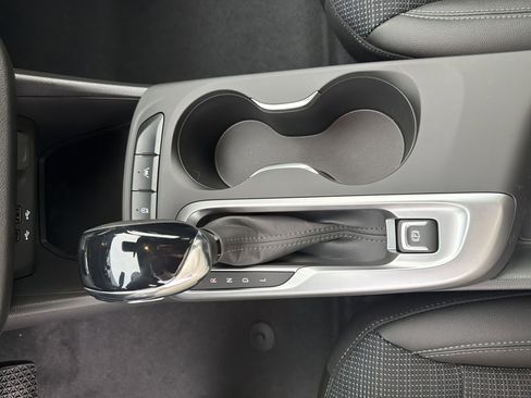New 2026 Buick Envista Preferred w/ Advanced Safety Package FWD image 18