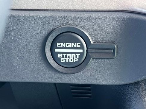 New 2025 Ford Bronco Outer Banks image 33