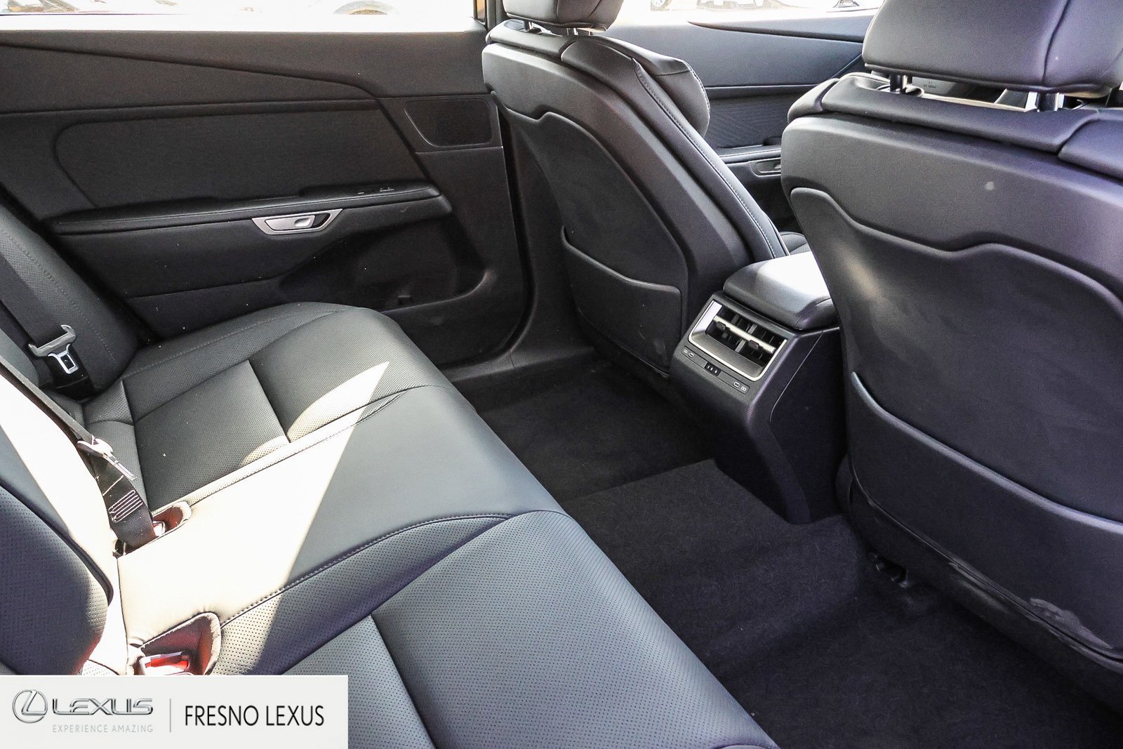 New 2026 Lexus ES 350h w/ Convenience Package FWD image 13