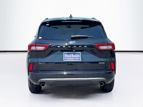 Used 2023 Ford Escape ST-Line w/ Tech Pack #1 AWD/4WD image 8