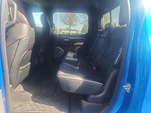 New 2026 RAM 1500 Laramie AWD/4WD image 22