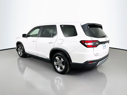 Used 2024 Honda Pilot EX-L image 5