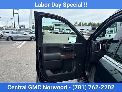 Certified 2021 Chevrolet Silverado 1500 High Country w/ Technology Package AWD/4WD image 11